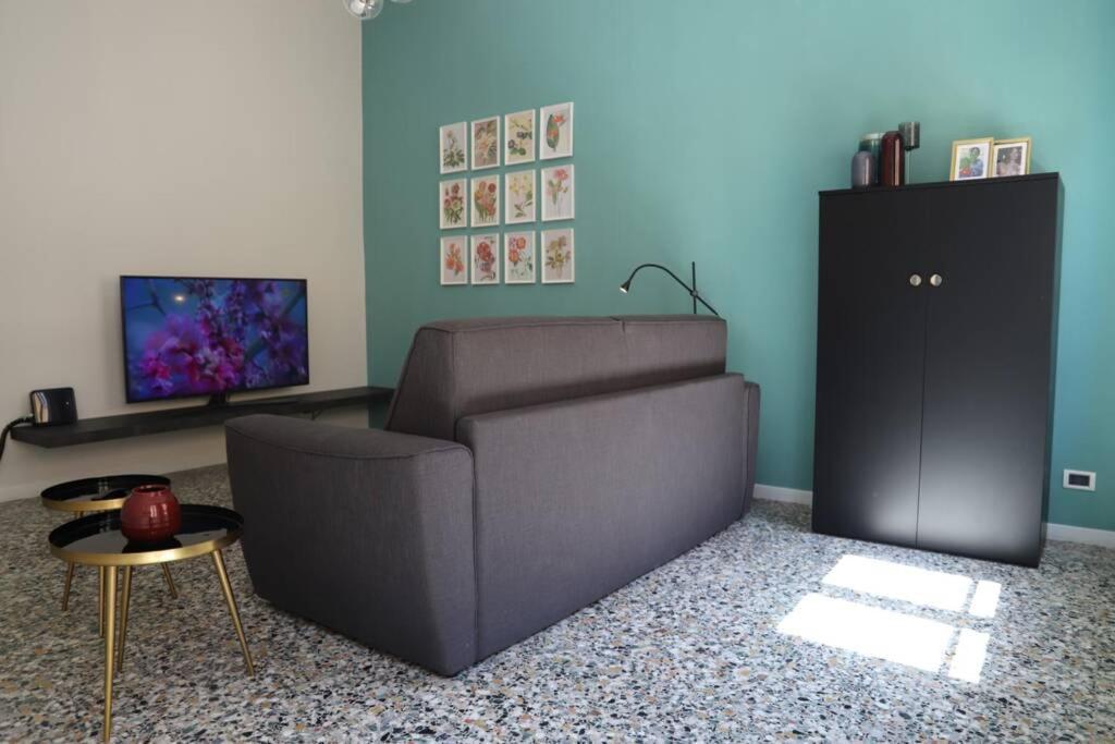 La Casa In Via Della Torre Apartment Modena Ngoại thất bức ảnh